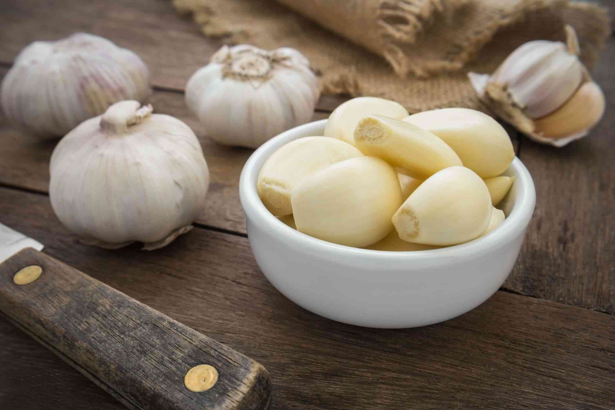 طرق تناول الثوم لعلاج الأمراض المزمنة بشكل جديد 2 فوائد اكل الثوم