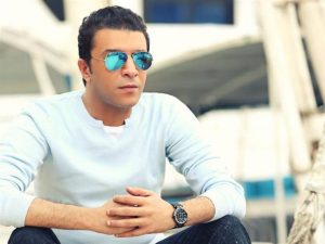 حقيقة اتخاذ اجراء من مصطفى كامل ضد أحمد سعد بعد الملابس الشفافة 3 مصطفى كامل نقيب المهن الموسيقية