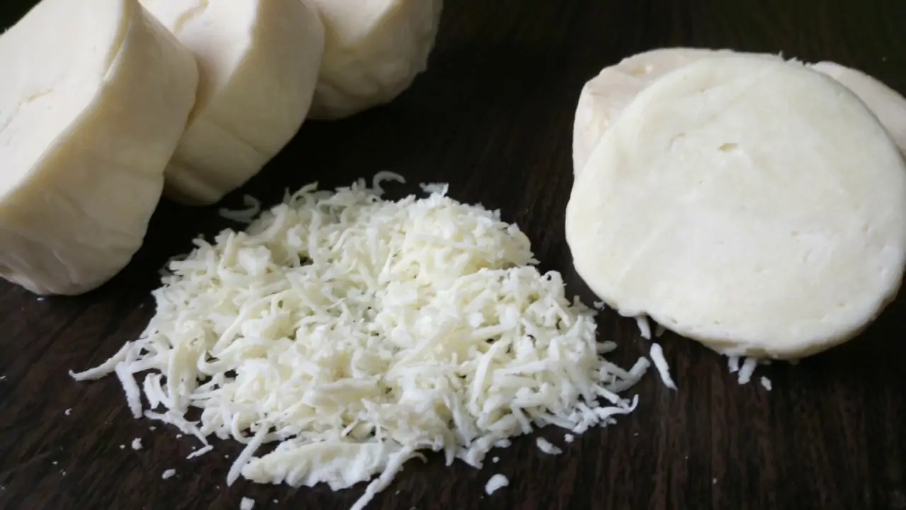 طريقة الجبنة الموتزريلا في البيت وسر صغير لنجاحها لايعرفه الكثيرين 4 motzarela la