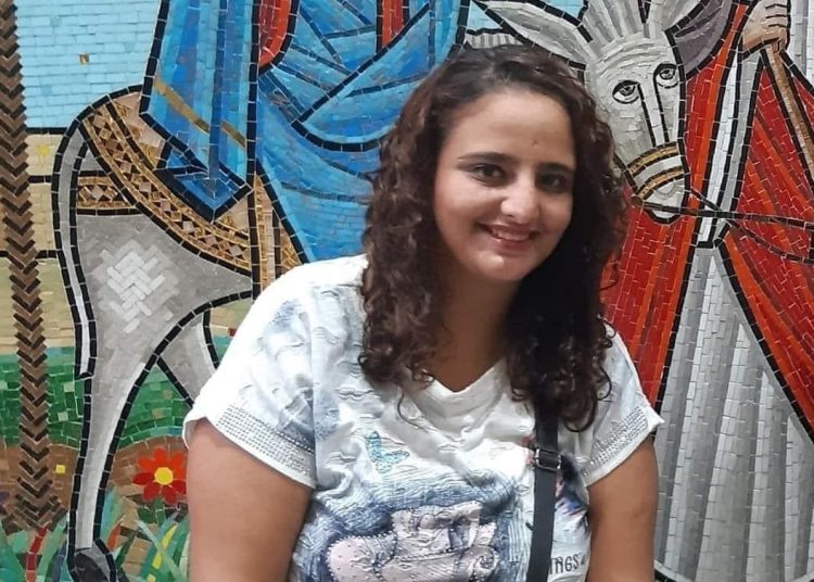 بعد اختفاء أيام قليلة الفرحة بعودة فتاة الصم والبكم ماريا وليم 1 عودة ماريا وليم نجيب بعد اختفاء يومين