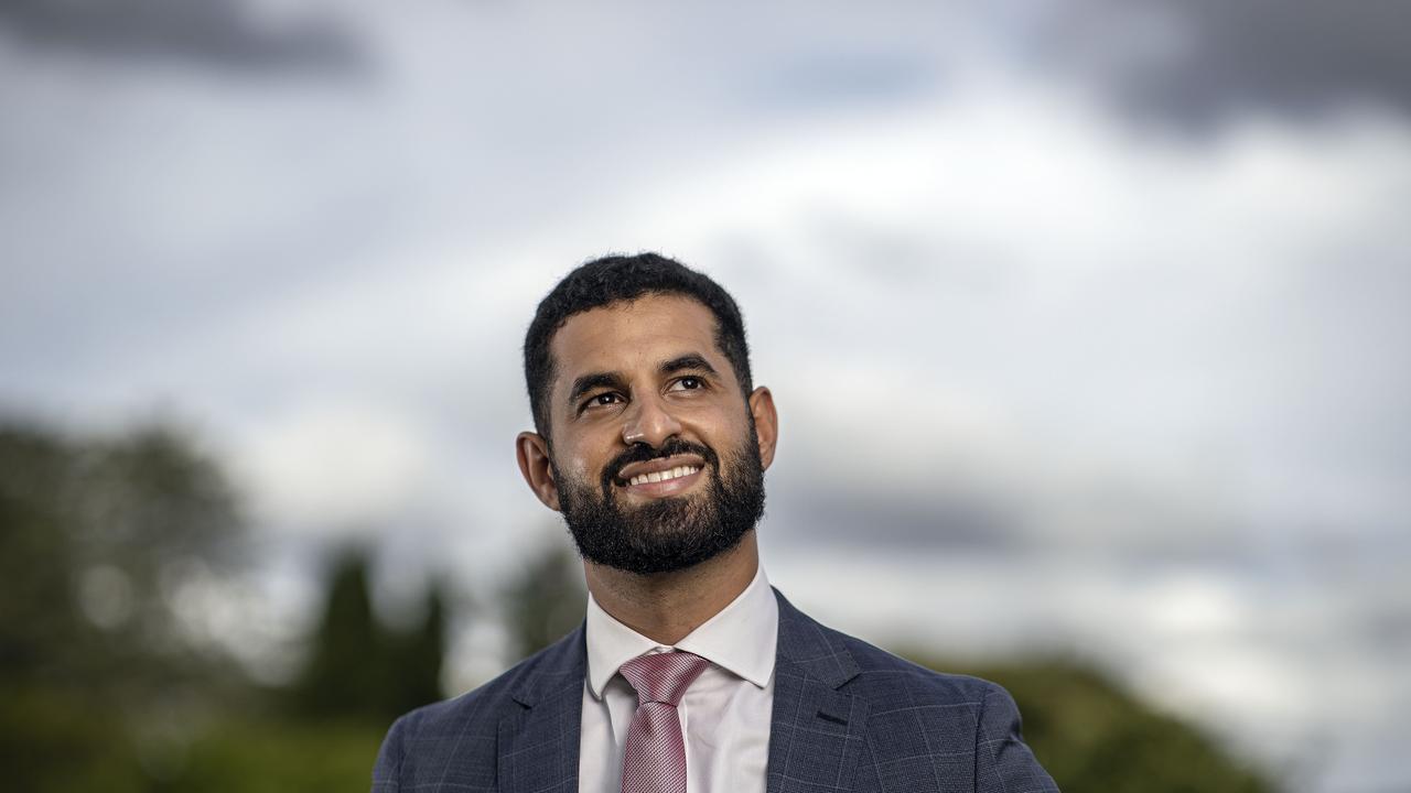 من هو دانيال نور المصري الذي شارك حفل تتويج الملك تشارلز بلندن 2023 3 دانيال نور مشاركته حفل التتويج الملكي
