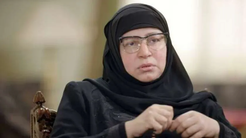 رد فعل ابنة عبلة كامل بعد نشر صورها 3 رد فعل ابنة عبلة كامل2