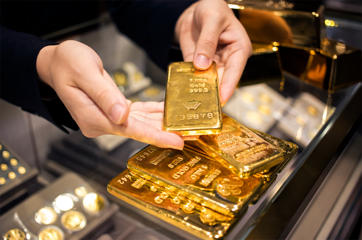 انخفاض سعر الذهب 