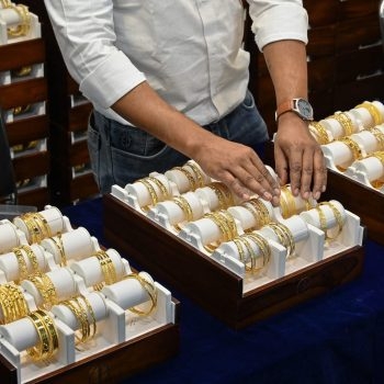 سعر الذهب اليوم بعد بيان البنك المركزي شوف عيار 21 بكم 1 345559201 789167012567126 4796751105152949976 n 101