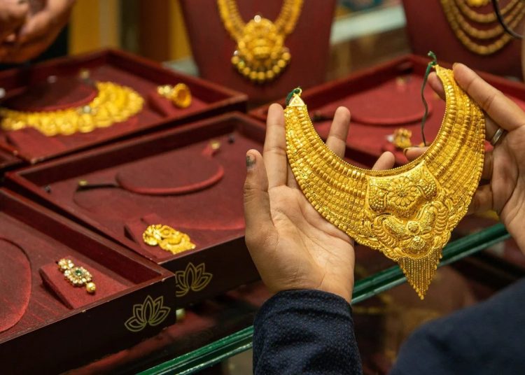 هزة جديدة تضرب سعر الذهب و مفاجأة بقيمة عيار 21 الآن 1 345559201 789167012567126 4796751105152949976 n 139