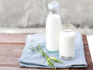 احذر أكل هذه الأطعمة والمشروبات كل يوم تدمر خلايا البشرة 2 احذر أكل هذه الأطعمة والمشروبات