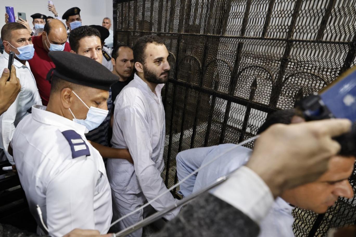 أخر تصريحات محمد عادل متهم قضية نيرة أشرف قبل الإعدام 2023 5 مصير جثمان قاتل نيرة أشرف