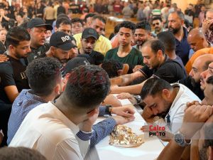 بالصور جنازة مهيبة للشماس كيرلس عاطف مات وهو يبحث عن لقمة حلال 6 تشييع جثمان الشاب كرليس عاطف