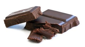الشكولاته الداكنة عند اكلها اعرف ايه اللى هيحصل لجسمك 3 الشوكولاته الداكنة