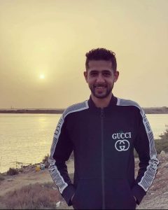 بالصور جنازة مهيبة للشماس كيرلس عاطف مات وهو يبحث عن لقمة حلال 7 345559201 789167012567126 4796751105152949976 n 37