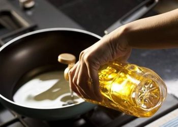 أنواع من الزيت تسبب مخاطر صحية ابتعد عنها فورا