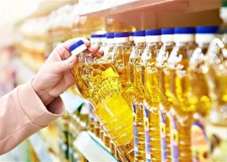 تراجع سعر الزيت لأول مرة منذ عام اعلنها عضو شعبة المواد الغذائية 1 345559201 789167012567126 4796751105152949976 n 497