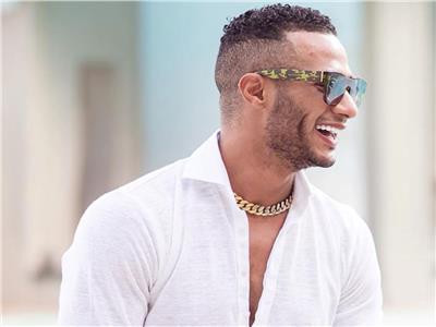بعد التكريم رد فعل محمد رمضان في مهرجان القاهرة للدراما 4 محمد رمضان يحتفل بتحطيم الأرقام القياسية