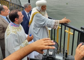 دخول العائلة المقدسة لأرض مصر البابا تواضروس يبارك مياه نهر النيل