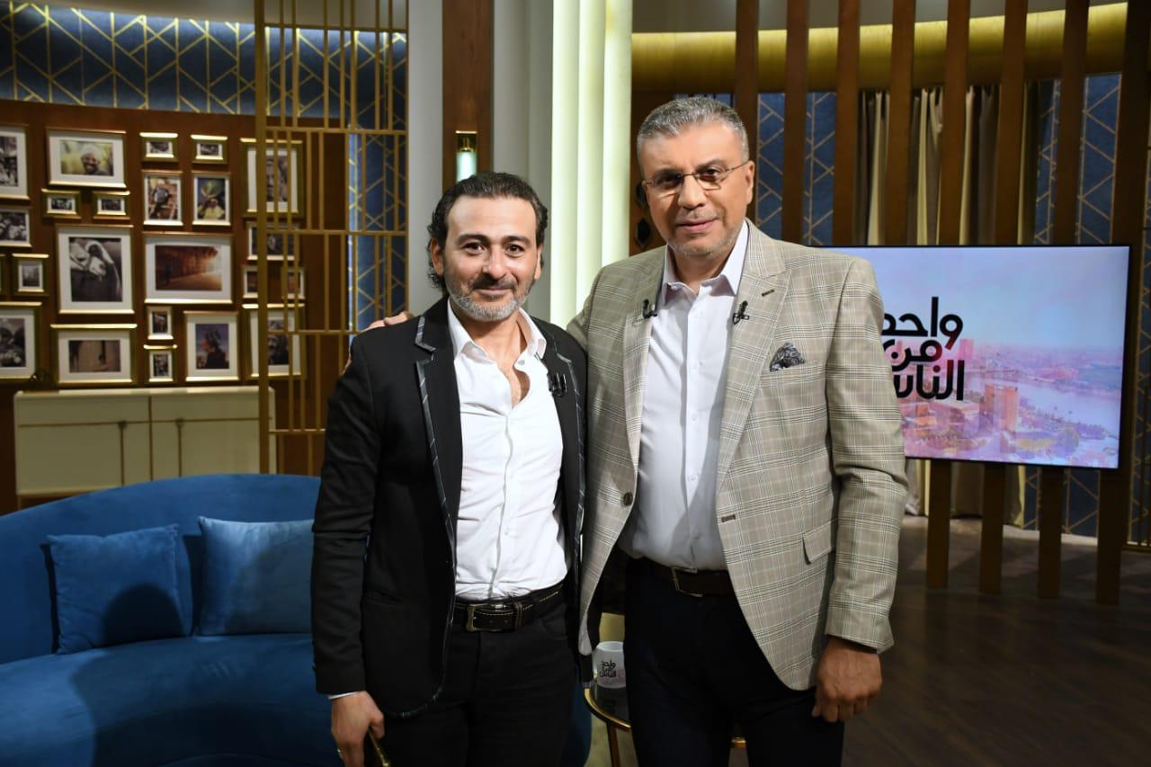 جاب ناس خطفوني أحمد عزمي يكشف موقف غريب لباسم سمرة بعد علمه بإدمانه 3 ahmed azzmy la