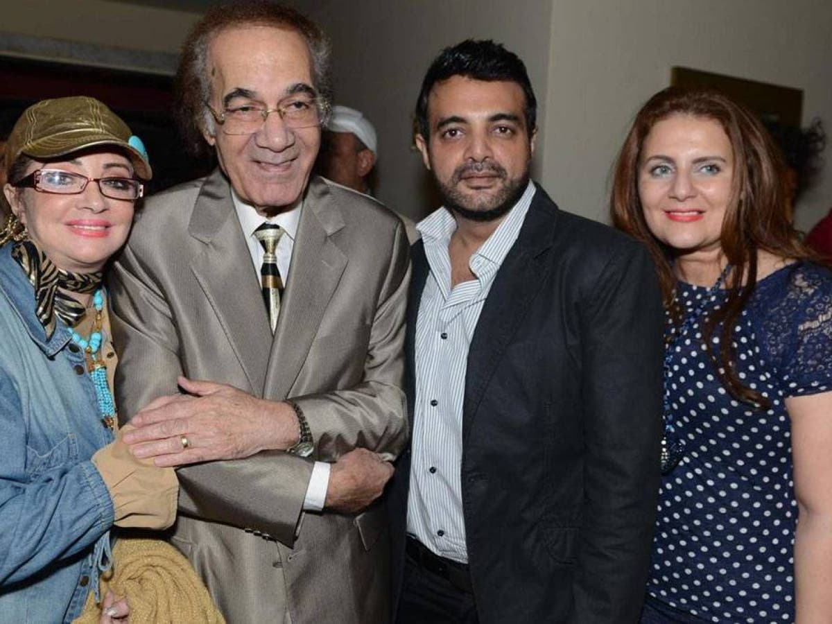 نجل فنان شهير يتعرض للسرقة ويكشف تفاصيل ماحدث 4 amr ma7mod yasiin l
