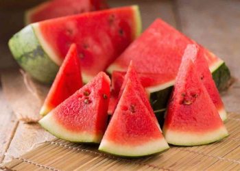 فوائد لاتعد ولاتحصى لـ البطيخ الأحمر لن تصدق مايفعله للحوامل