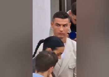 رد فعل غريب من اللاعب سخرية كريستيانو رونالدو من جورجينا تشعل مواقع التواصل