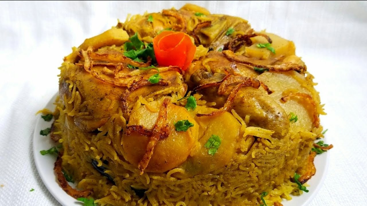 طريقة عمل المقلوبة بالدجاج بطعم لايقاوم وسر الخلطة 2 ma2loba la