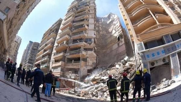 بيان الصحة بشان مصابي انهيار عقار الإسكندرية واخر التطورات 3 انهيار عقار الإسكندرية