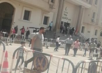 محاكمة المتهمة بقتل نجلها وطهيه