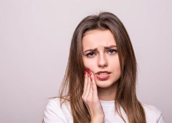 8 نصائح لتخفيف حساسية الأسنان وتقليل الألم