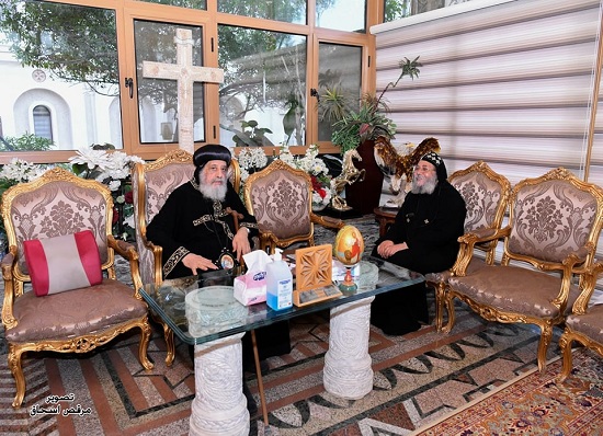 أخر أخبار قداسة البابا تواضروس من دير القديس الأنبا بيشوي 4 قداسة البابا تواضروس يستقبل الآباء الأساقفة