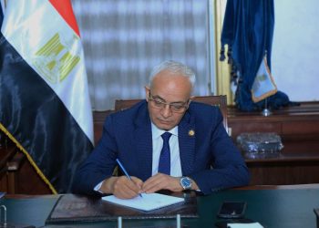 التعليم تصدر قرار هام قبل ساعات من اعتماد نتيجة الثانوية العامة