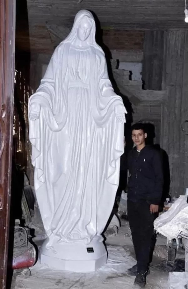 نحات تمثال البابا شنودة 
