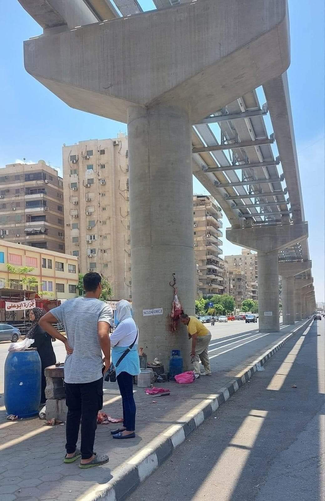 لحوم أعمدة المونوريل غلق الجزارة وتحرك أمني 4 لحوم أعمدة المونوريل