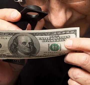 أسعار الدولار اليوم 22 مايو 2024 أمام الجنيه في البنوك المصرية 3 أسعار الدولار اليوم
