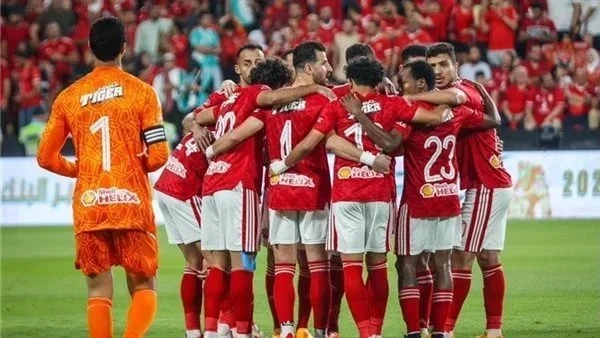 ملعب السوبر الأفريقي تألق نجوم العالم في مواجهة لا تنسى بين الأهلي واتحاد العاصمة 1 الأهلي