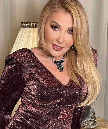 أول رد من نادية الجندي بعد أن تصدرت الترند والمعلقين إي سر جمالك 1 نادية الجندي