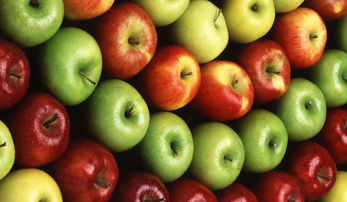 ارتفاع سعر التفاح بالأسواق 