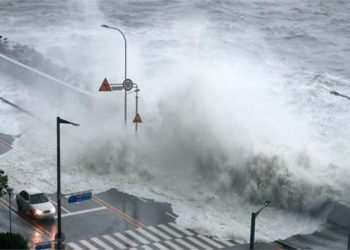 الإعصار دوكسوري يثير الذعر في الصين