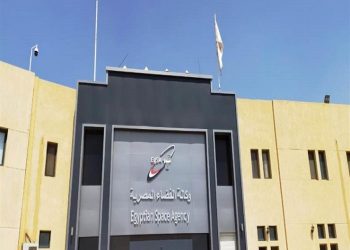 القمر الصناعي نكس سات 1