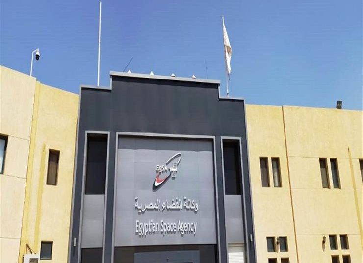 القمر الصناعي نكس سات 1 ينطلق للفضاء إنجاز مصري جديد 1 القمر الصناعي نكس سات 1