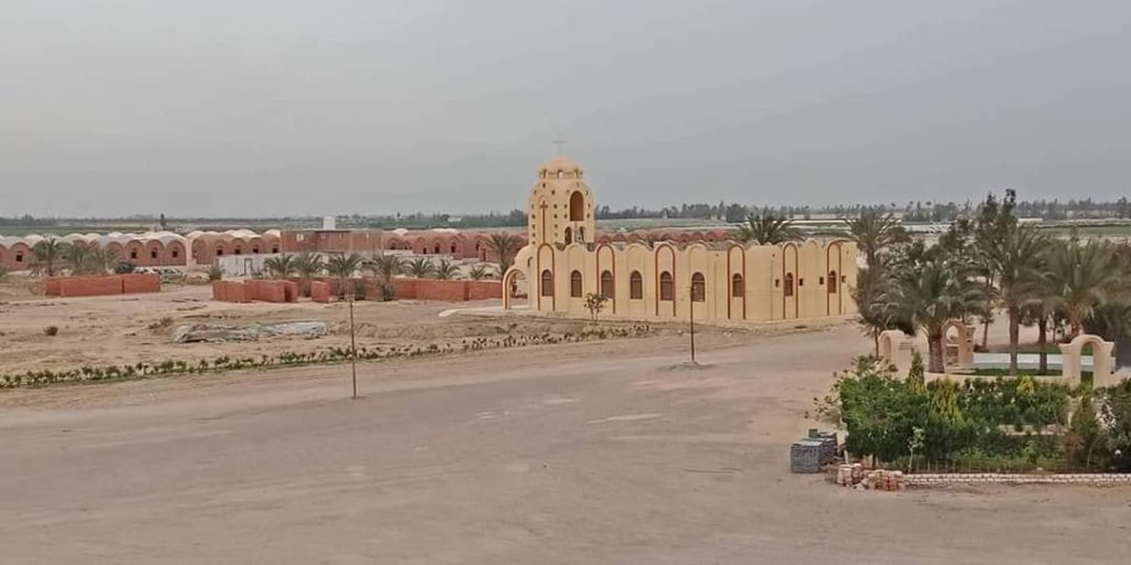 معلومات عن دير الأنبا يحنس القصير فى العلمين 4 دير الأنبا يحنس القصير