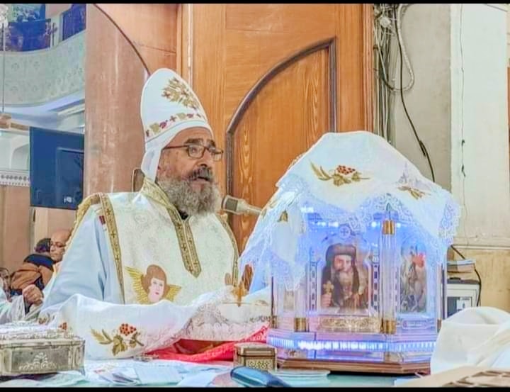 بالصور نياحة كاهن فاضل من إيبارشية كنيسة الشهيد مار جرجس 2 نياحة كاهن فاضل من إيبارشية جرجا