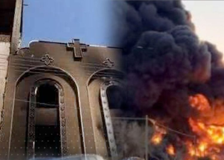 بالصور حريق كنيسة القديسة العذراء والأنبا موسى الأسود فى ولاية أمريكية 1 345559201 789167012567126 4796751105152949976 n 175