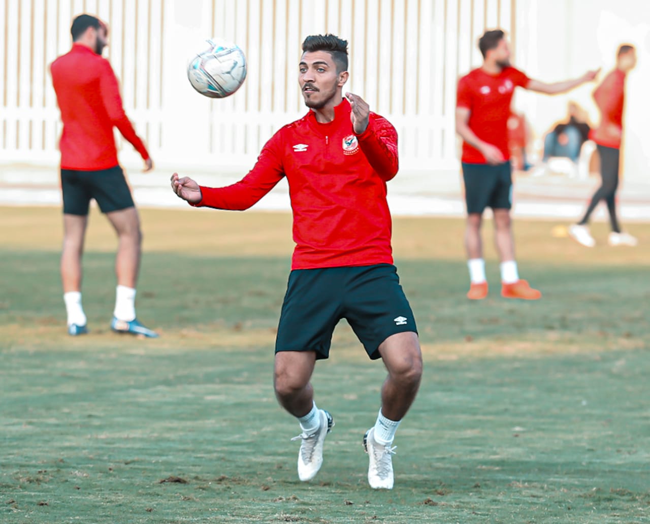 لاعب الأهلي يوجه رسالة مؤثرة للجماهير بعد رحيله المفاجئ 2 رسالة النادي الأهلي
