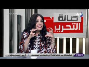 زوجة المعلق مدحت شلبي تفاجئ الجميع لأول مرة بإنتمائه زملكاوي ولا أهلاوي 4 زوجة المعلق مدحت شلبي