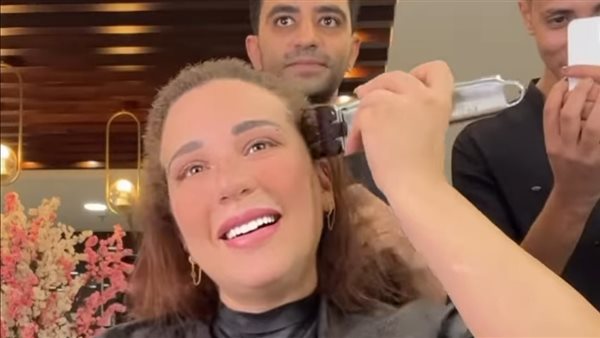 برافو عليكي أول تعليق من شريف منير على حلق إبنته لشعرها 3 49110803392 a37769dd6e 1