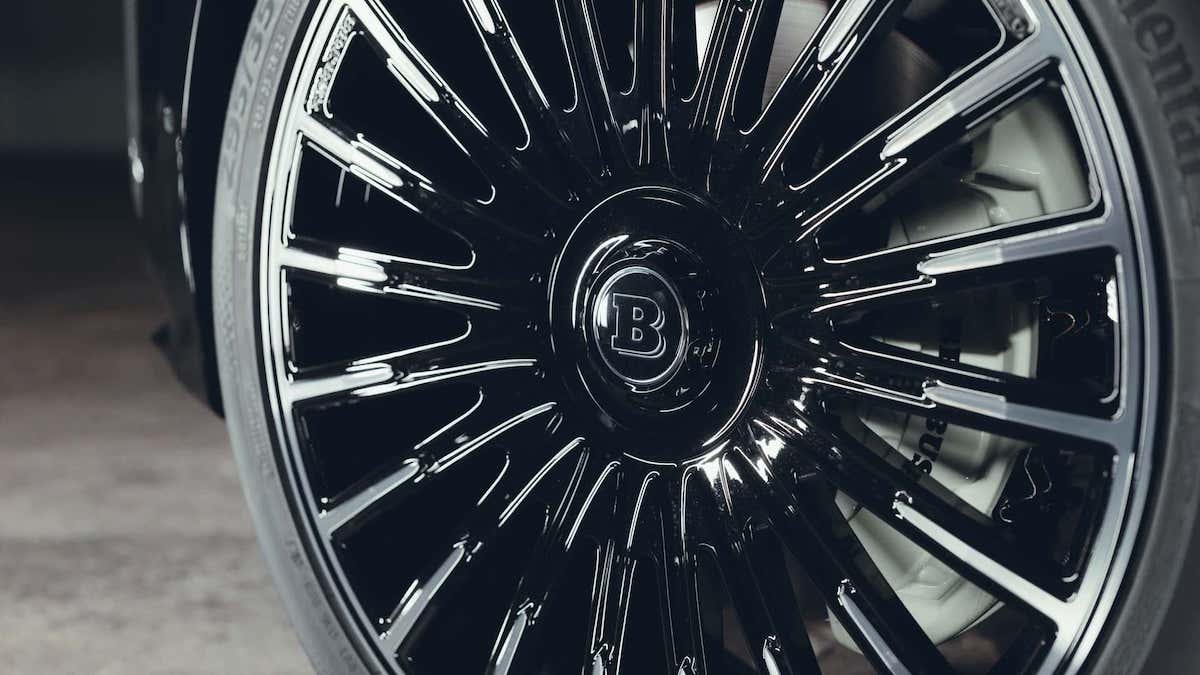 رنج روفر تتحدى الحدود مع 591 حصانًا BRABUS تكشف عن تعديلاتها الجديدة والمذهلة 4 رنج روفر تتحدى الحدود