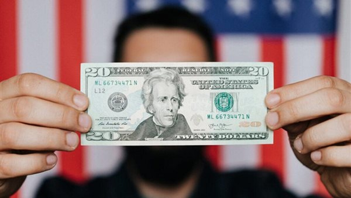 أسعار الدولار الأمريكى 