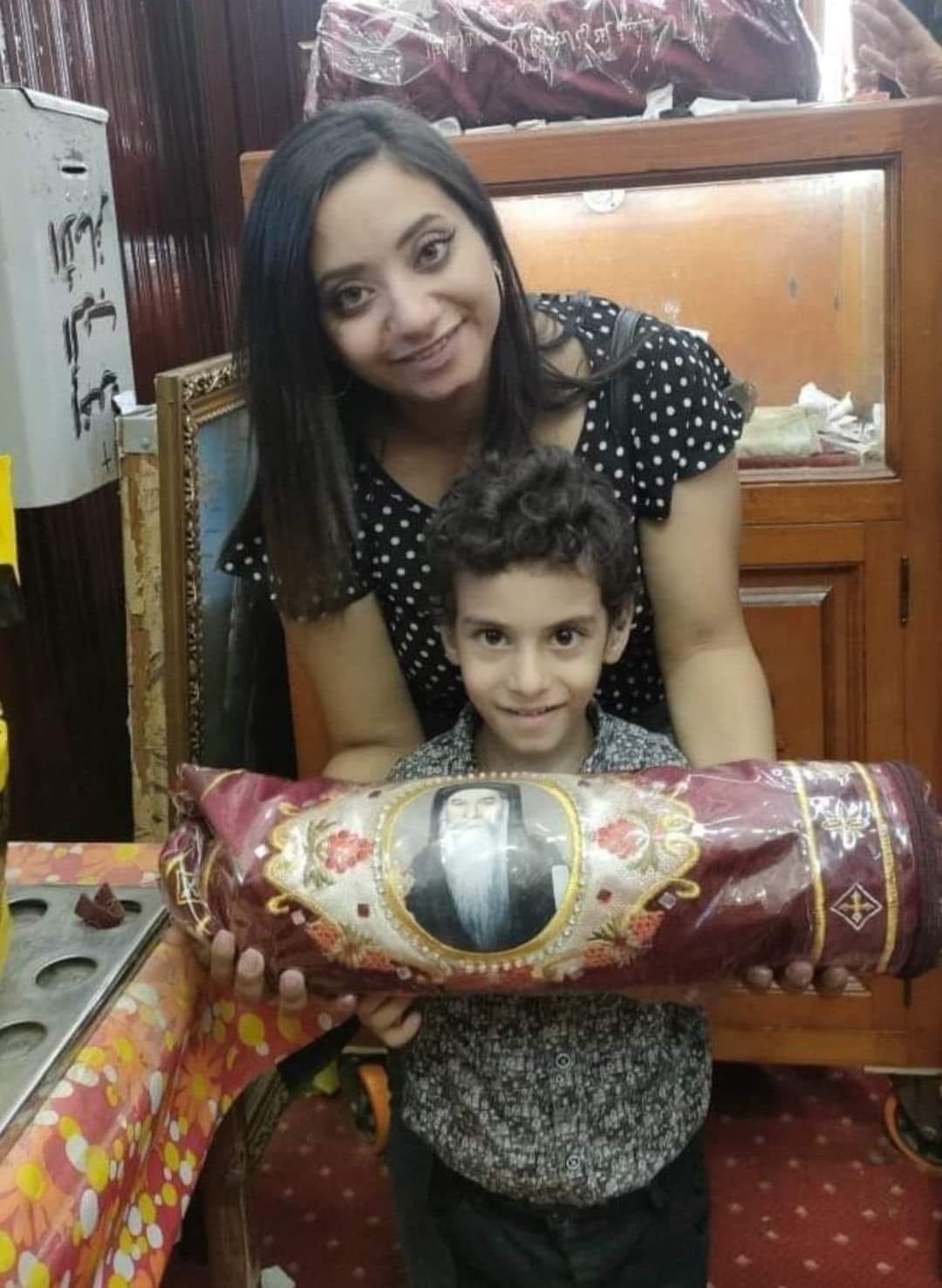 علي رجاء القيامة نودع إيلين أشرف رحلت وتركت طفل ورضيعة 5 علي رجاء القيامة نودع إيلين أشرف
