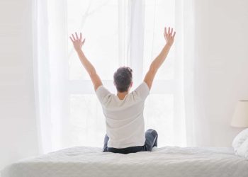 خبيرة صحة تحذر من هذه المشروبات من تناولها في الصباح