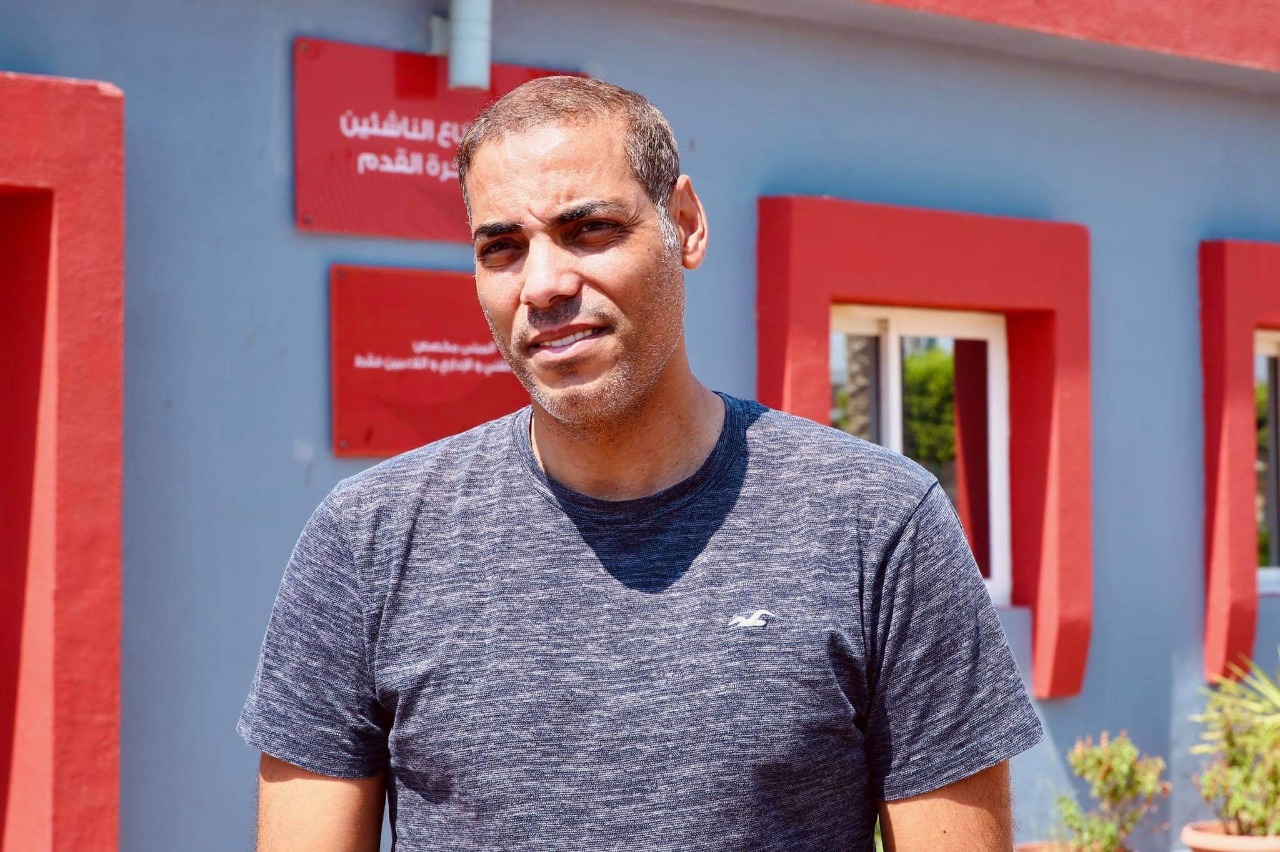 استعدادات حاسمة للموسم الجديد خالد بيبو يبحث مع الجهاز الطبي حالة المصابين في الأهلي 2 استعدادات حاسمة للموسم الجديد