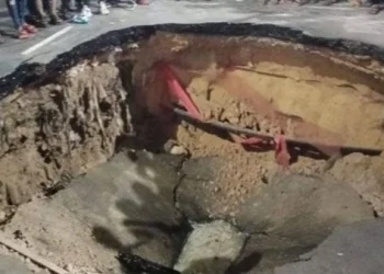 مستشفى الحسين في خطر