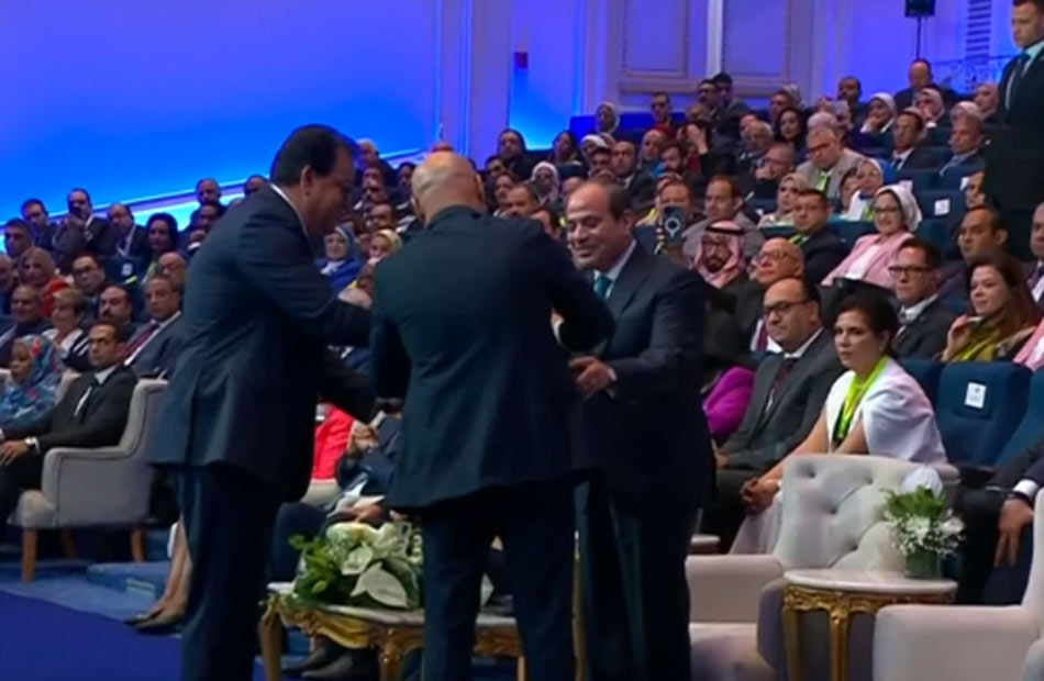 وزير الصحة يعلن نبا مفرح للمصريين بشان منظومة التأمين الصحي 4 وزير الصحة عن منظومة التأمين الصحي